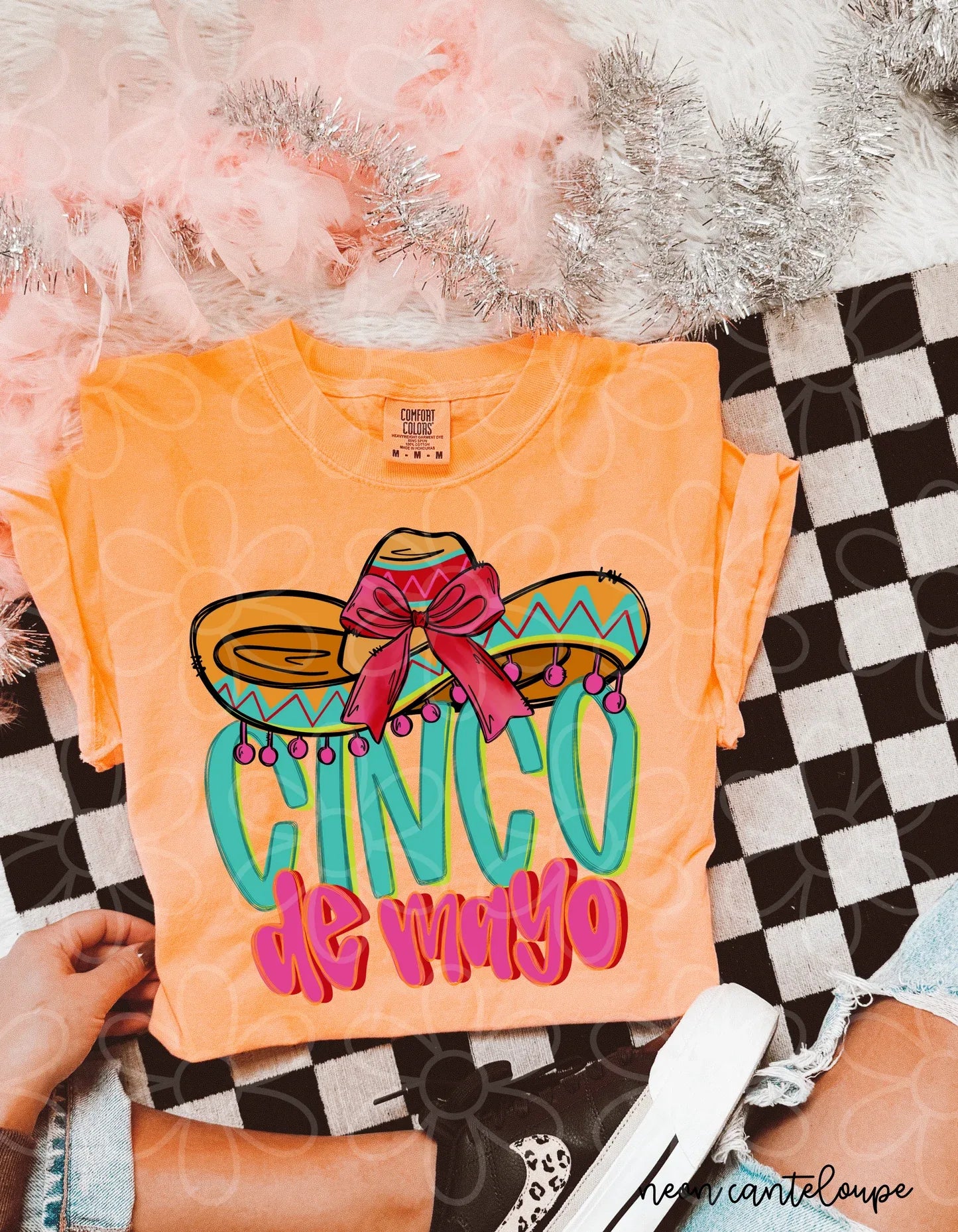 Coquette Bow Sombrero Cinco De Mayo Tee - The Hippie Nest Boutique