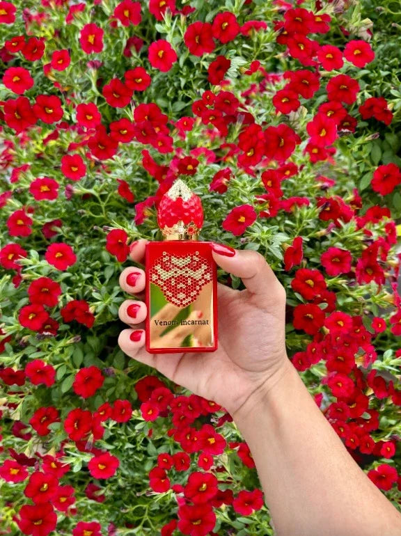 Moderate Perfume Luxury Fragrance