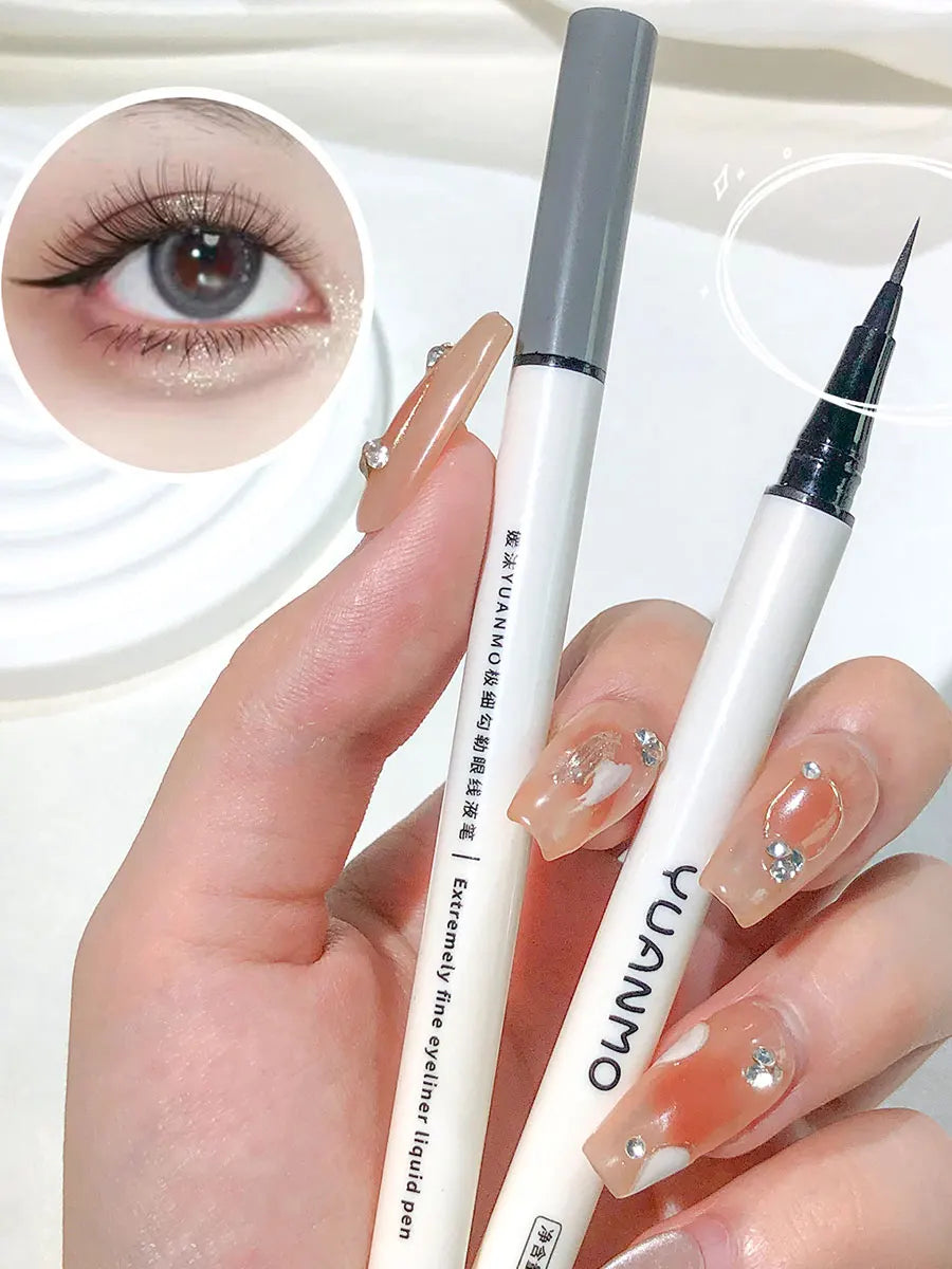 Long-lasting smooth matte finish liquid eyeliner pen